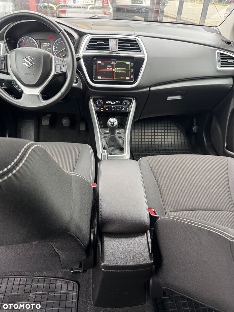 Suzuki Swift 1.2 Premium Plus - 22