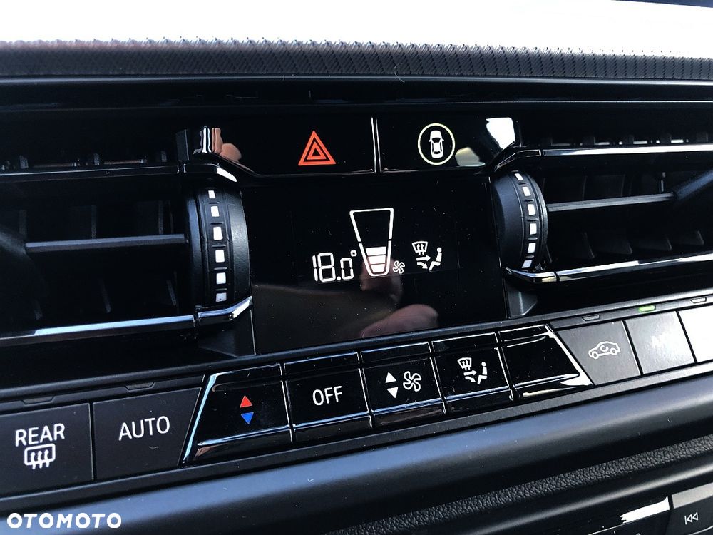 BMW Seria 1 116i M Sport - 24