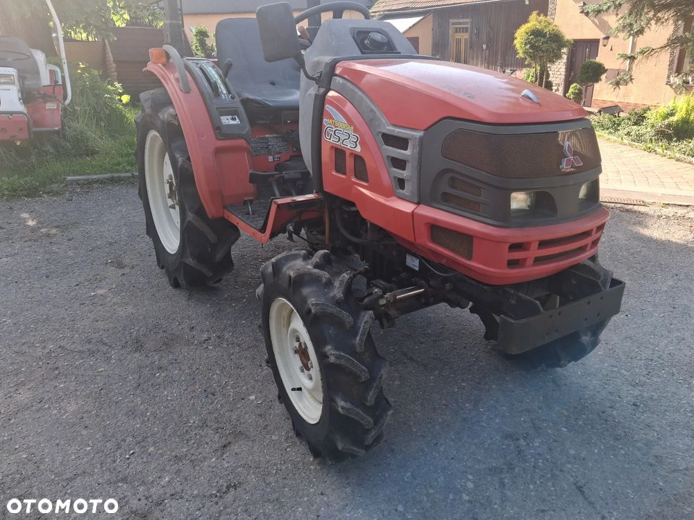 Mitsubishi GS23 - 3