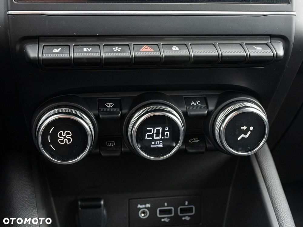 Renault Captur - 18