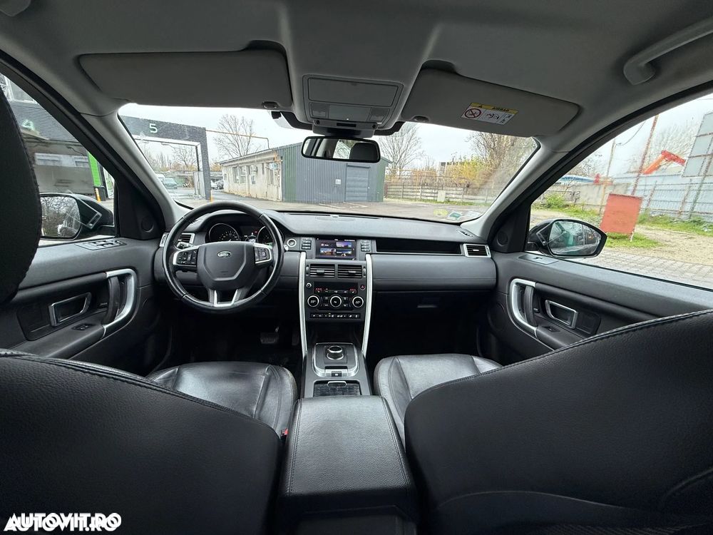 Land Rover Discovery Sport - 10