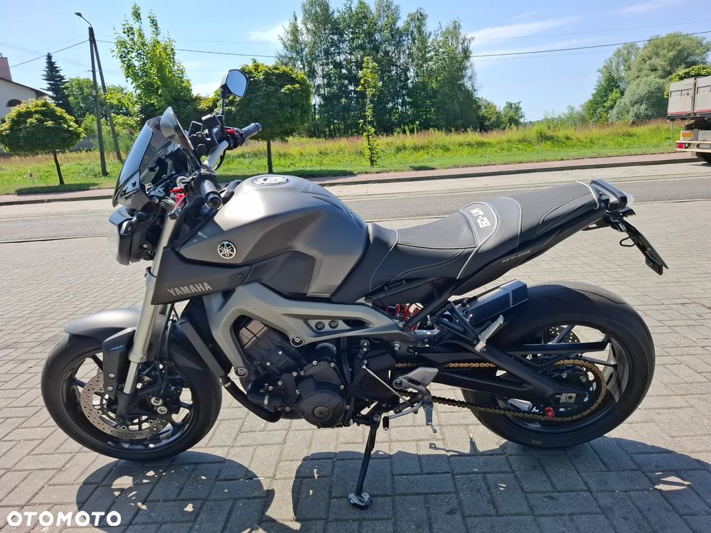 Yamaha MT - 15