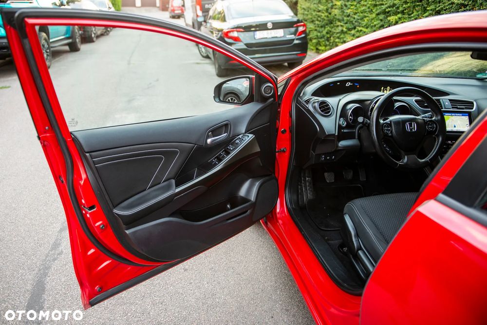 Honda Civic 1.8 i-VTEC Comfort - 17