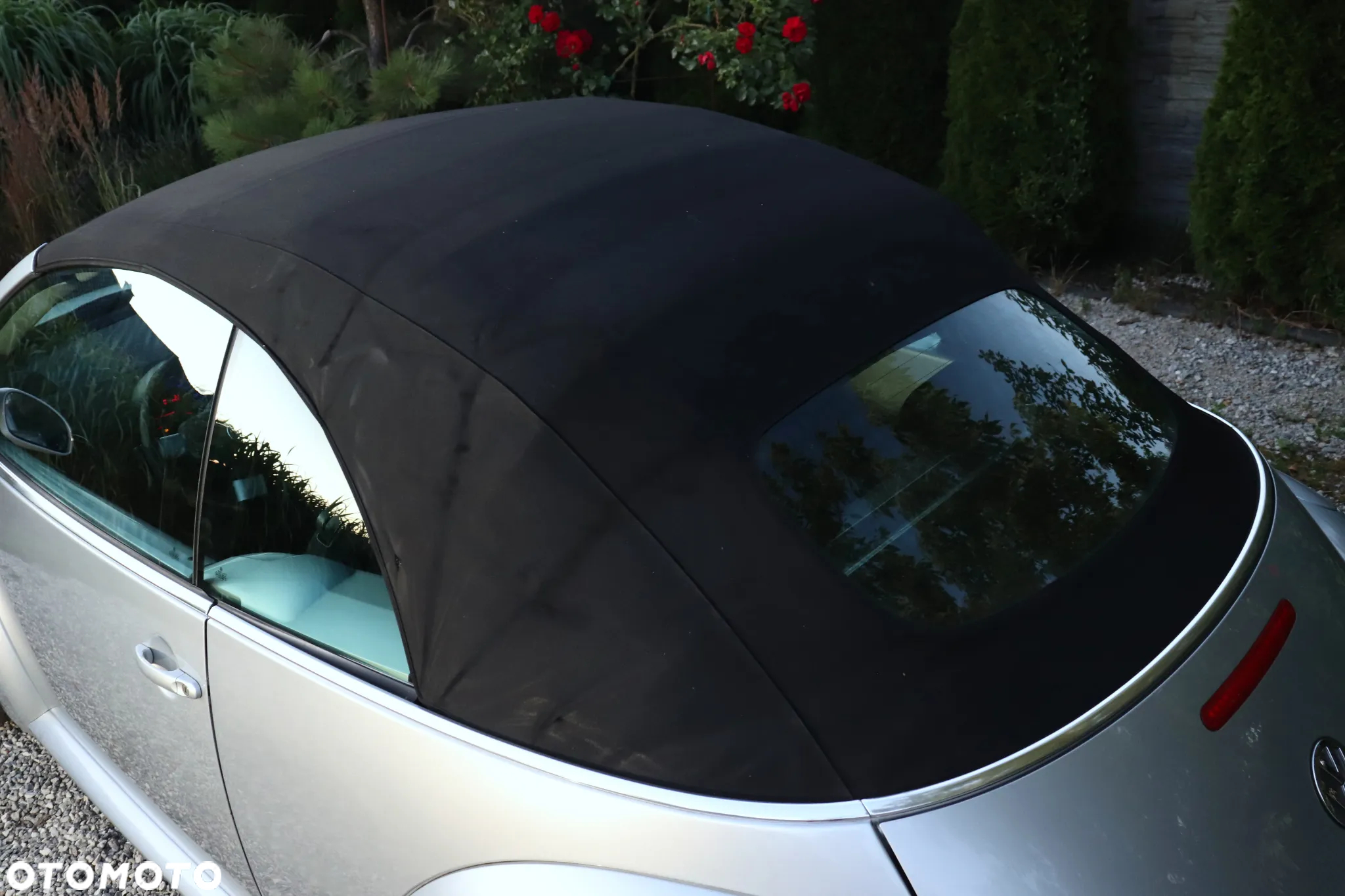 Volkswagen New Beetle Cabriolet 1.4 - 23