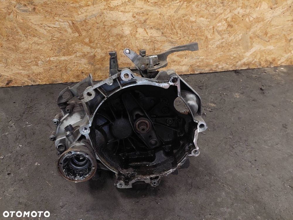 SKRZYNIA BIEGÓW SKODA FABIA I 1.4 16V MANUAL 5 BIEGÓW JFM - 1