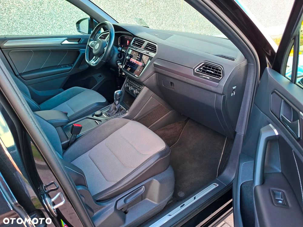 Volkswagen Tiguan - 19
