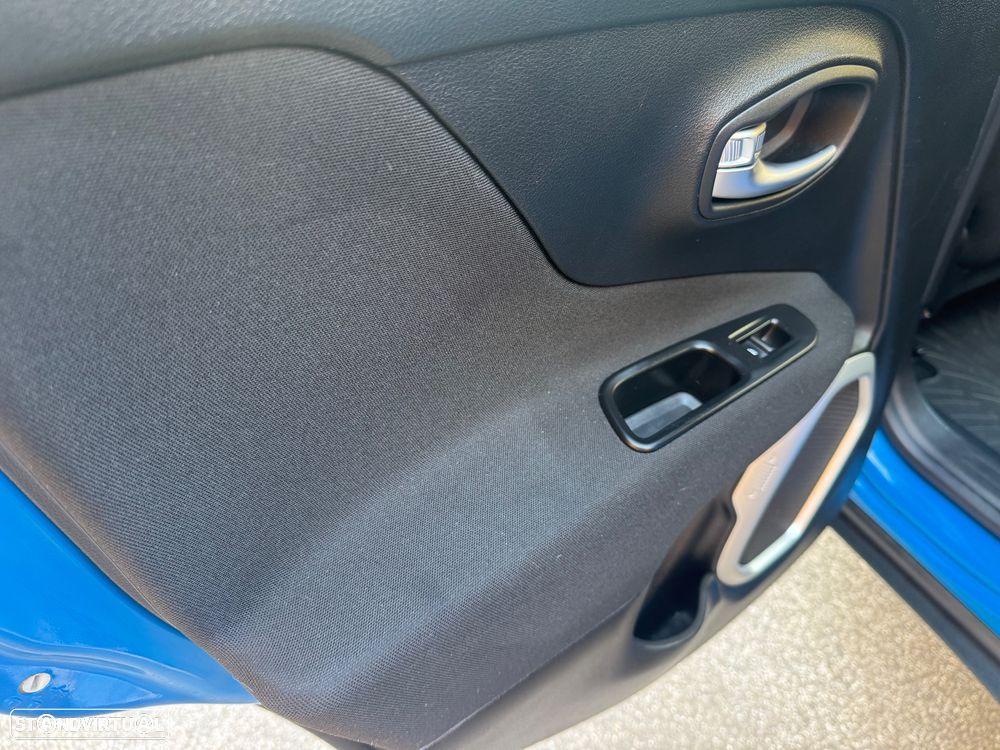 Jeep Renegade 1.4 MultiAir Limited - 11