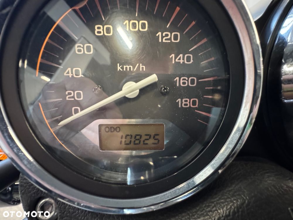 Honda X4 - 26