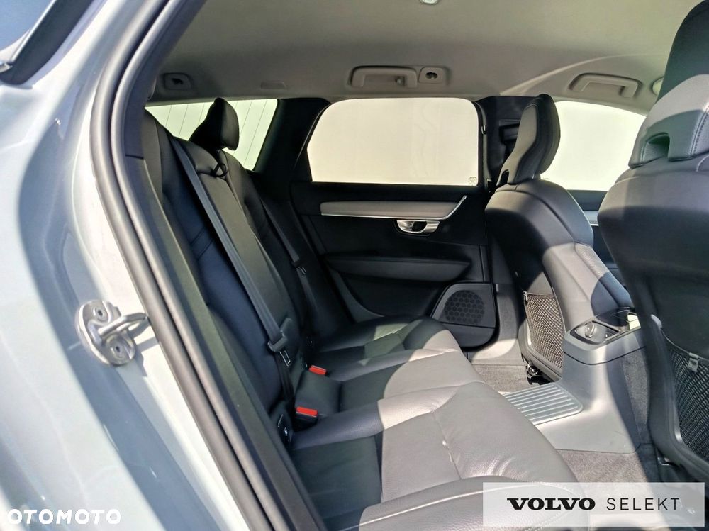 Volvo V90 - 16
