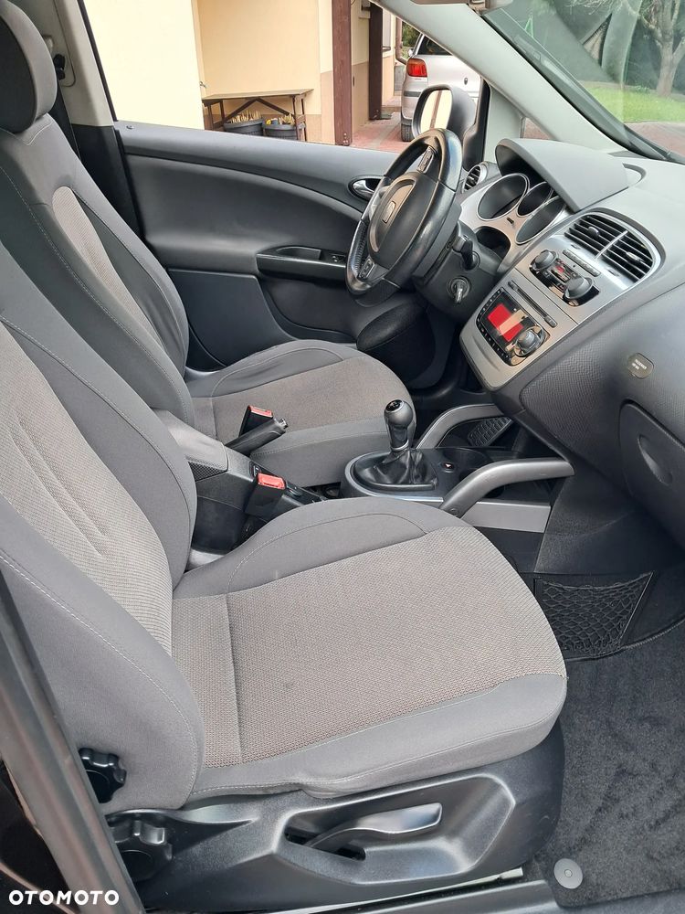 Seat Altea XL 1.9 TDI Stylance - 12