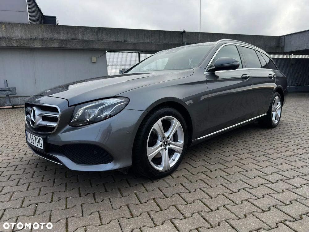 Mercedes-Benz Klasa E 220 d 9G-TRONIC - 1