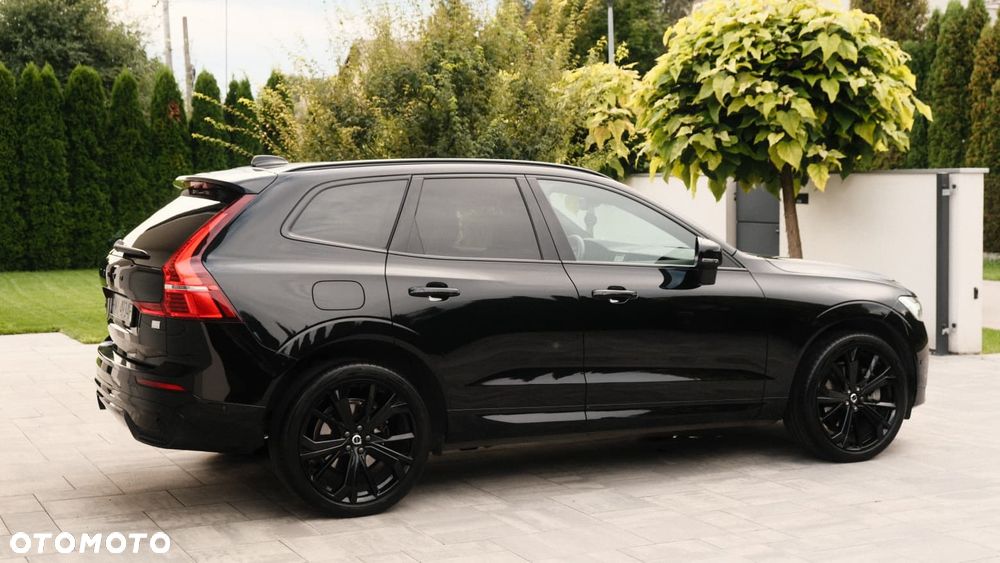 Volvo XC 60 T8 AWD Recharge Ultimate Dark - 4