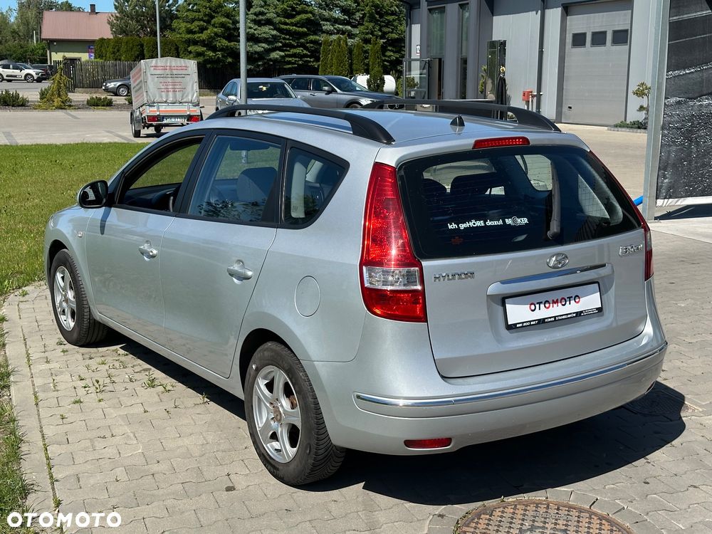 Hyundai i30 i30cw 1.6 Edition Plus - 9