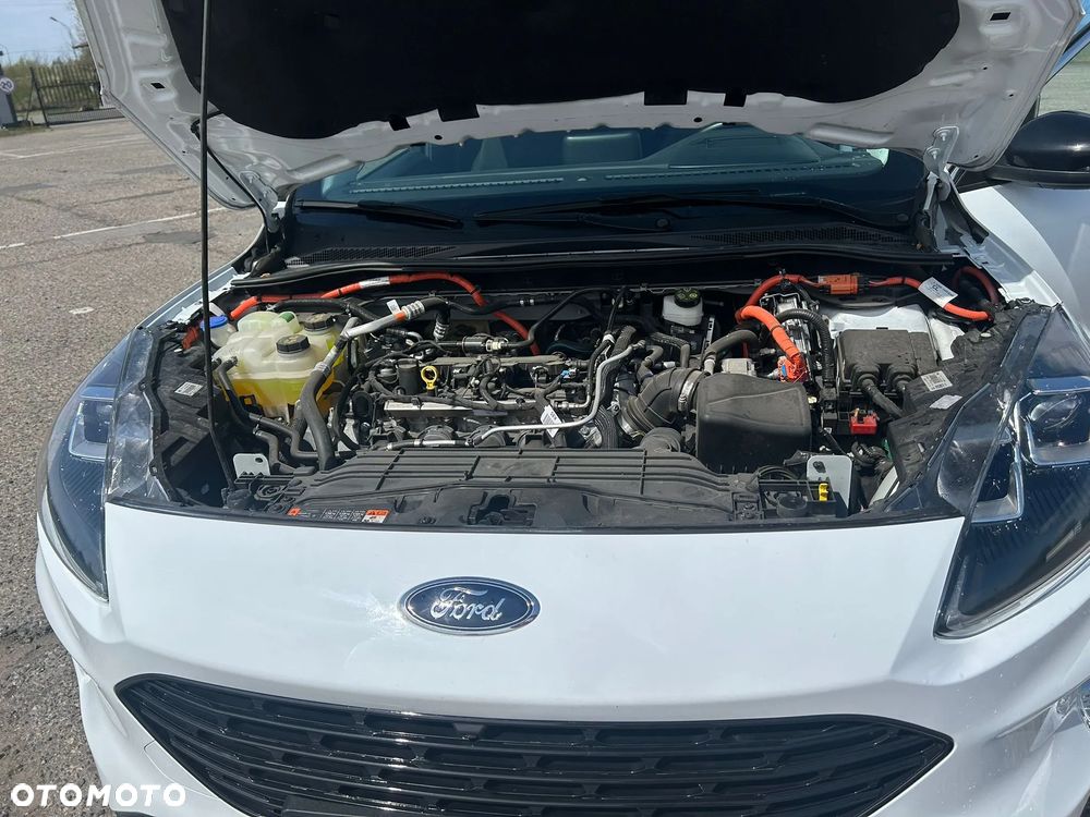 Ford Kuga 2.5P PHEV FWD Titanium - 11