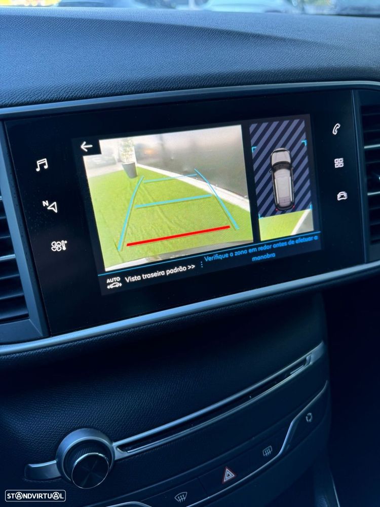 Peugeot 308 SW - 13