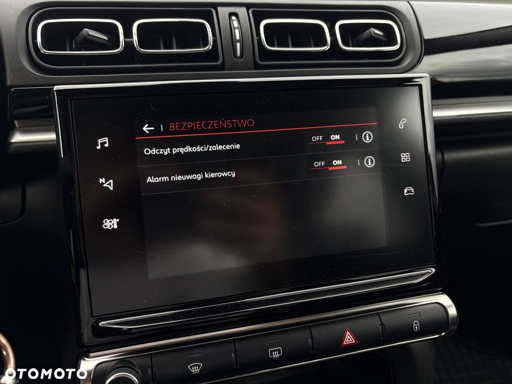 Citroën C3 1.2 PureTech Max EAT6 - 19