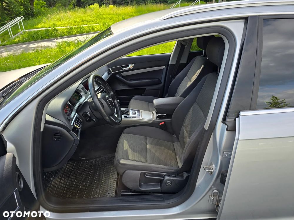 Audi A6 Avant 2.4 quattro - 9