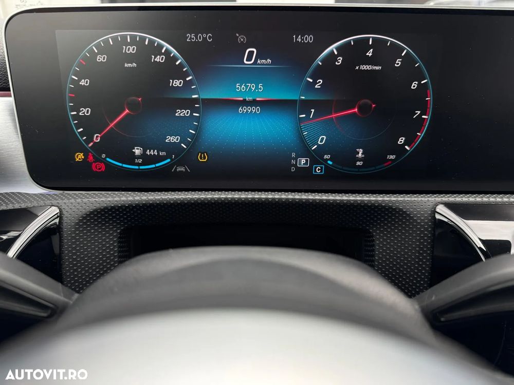 Mercedes-Benz A - 15