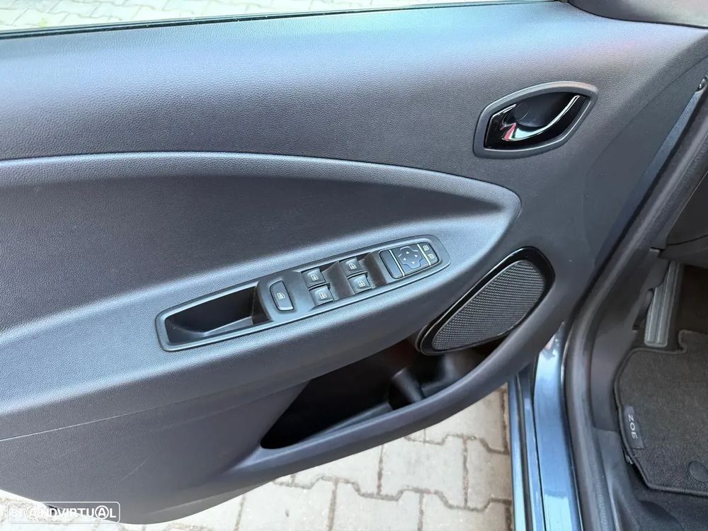 Renault Zoe (c/ Bateria) Exclusive 50 - 10