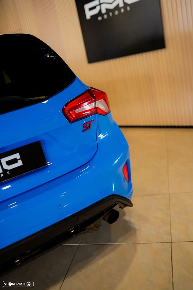Ford Focus 2.3 EcoBoost S&S ST X - 16