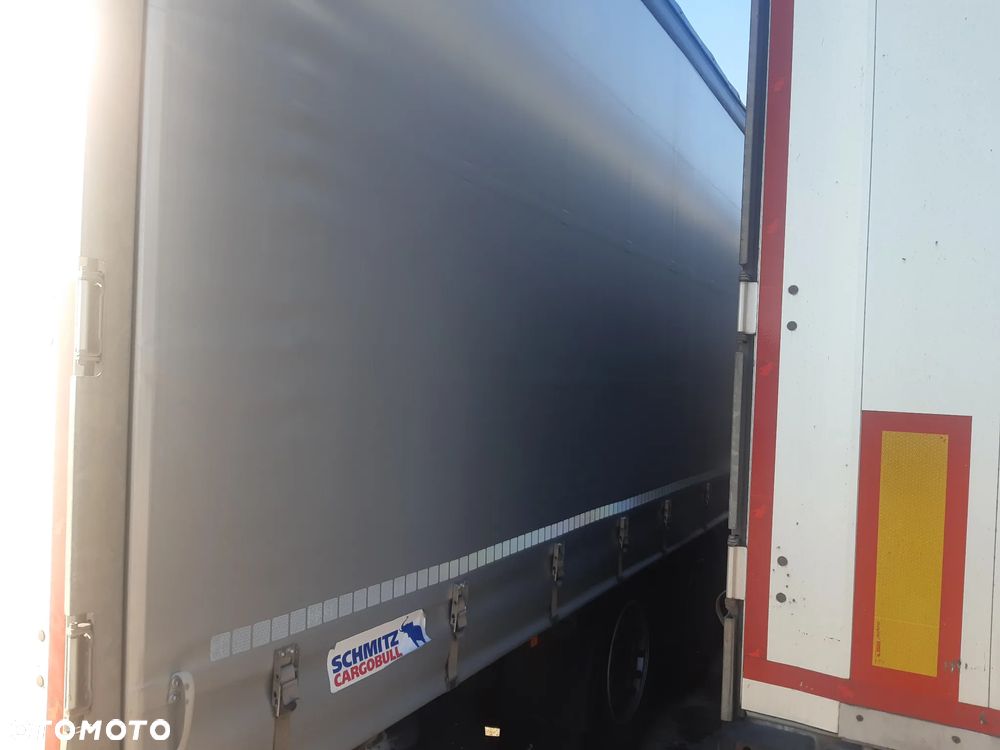 Schmitz Cargobull SCB S3T - 4