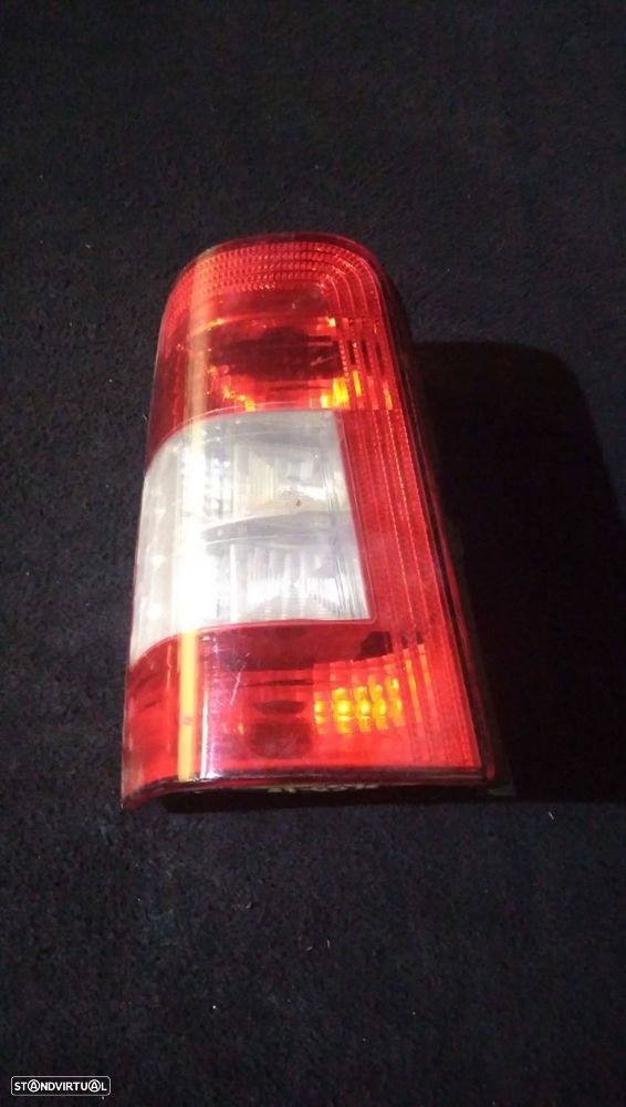 Farolim Stop Esq Citroên Berlingo / Berlingo First Veículo Multiuso (M - 2