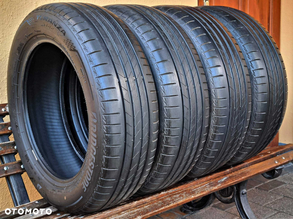 Bridgestone Turanza T005 205/60R17 97W * BMW XL Rok 2023.04