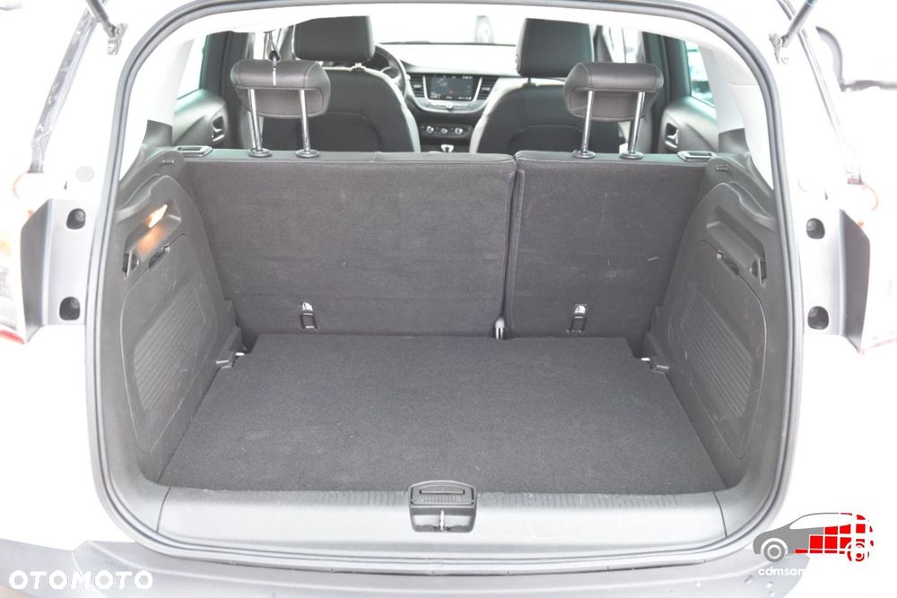 Opel Crossland X - 17