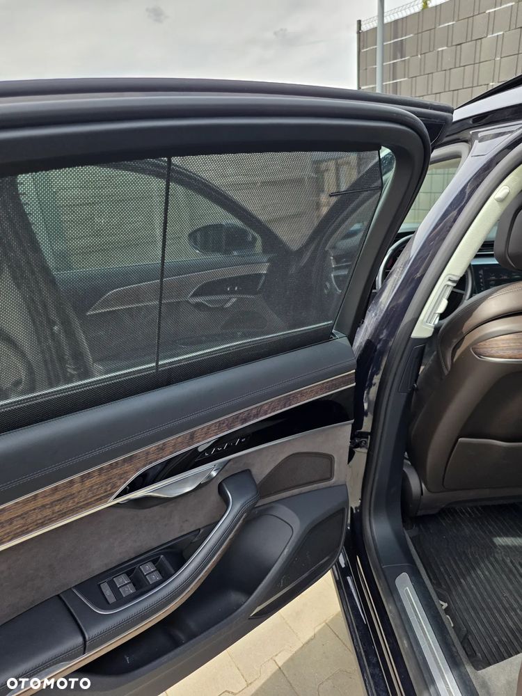 Audi A8 L 55 TFSI quattro tiptronic - 9