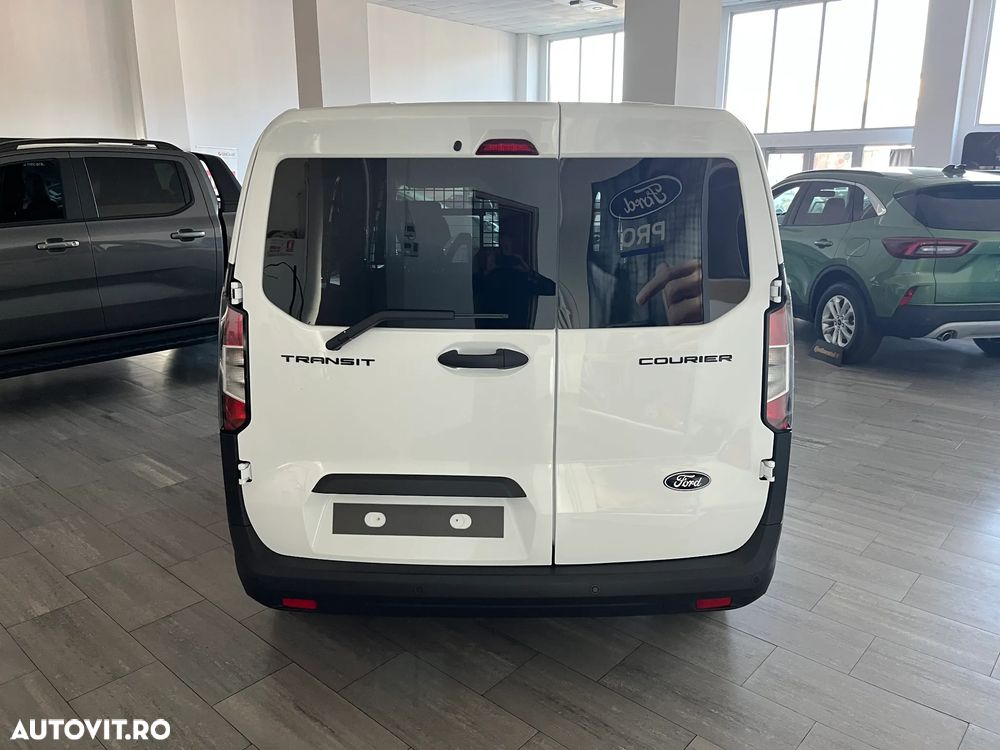 Ford Courier - 5