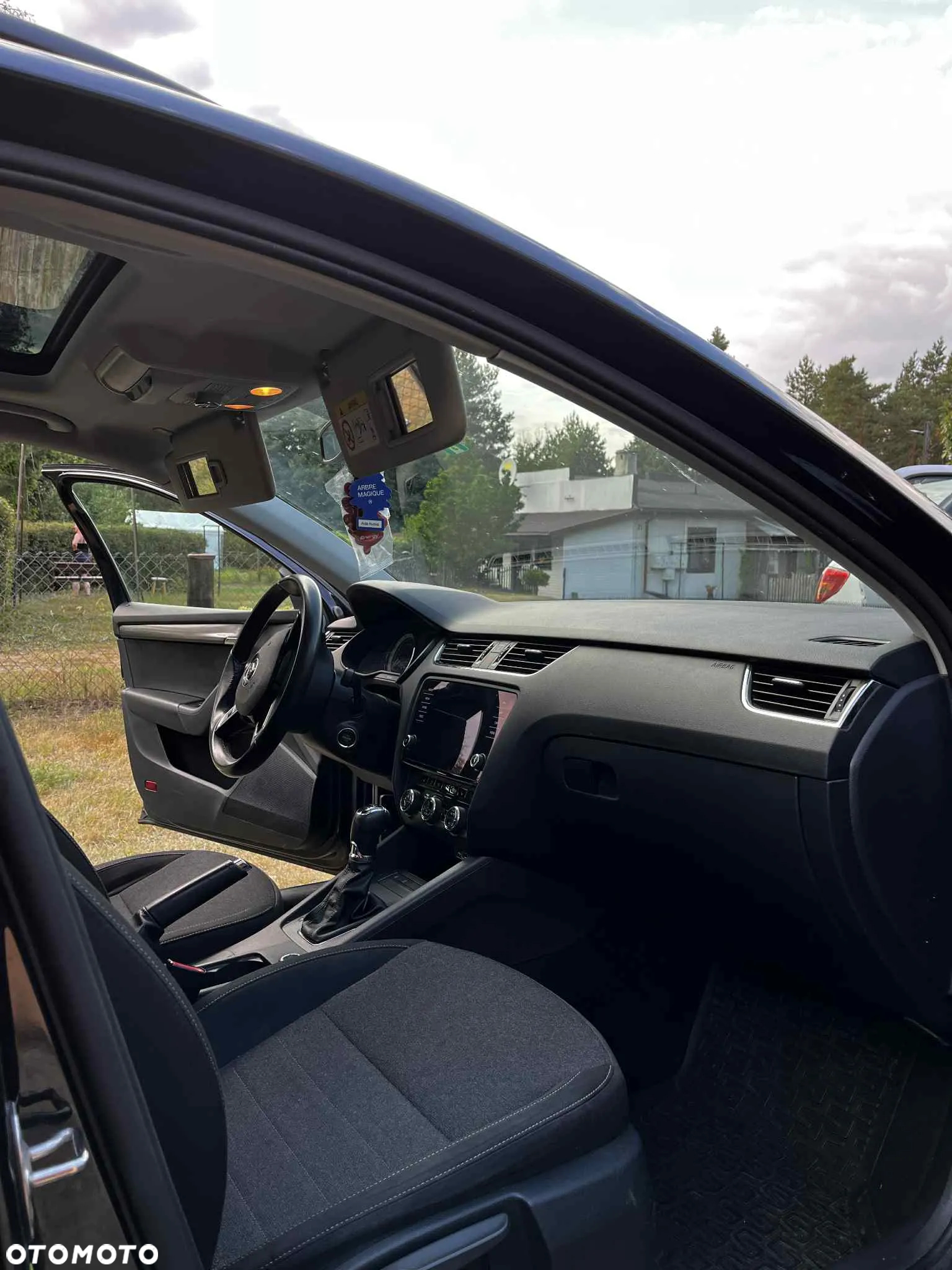 Skoda Octavia 1.6 TDI DSG Premium Edition - 3