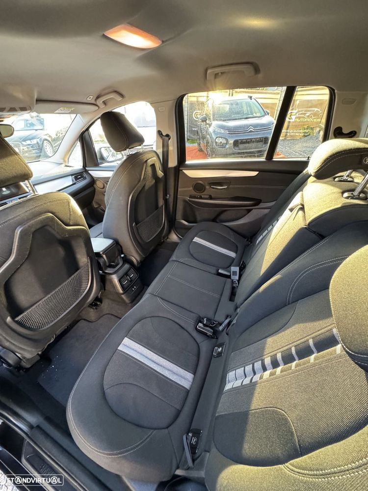 BMW 216 Active Tourer d - 11