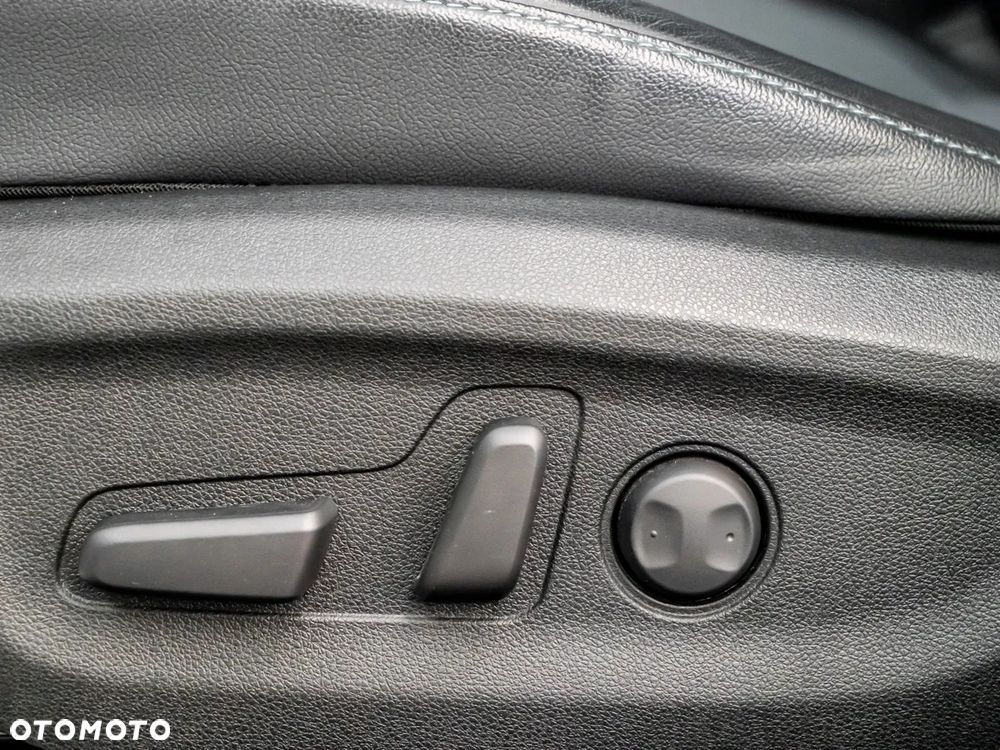 Kia Niro 64kWh L - 24