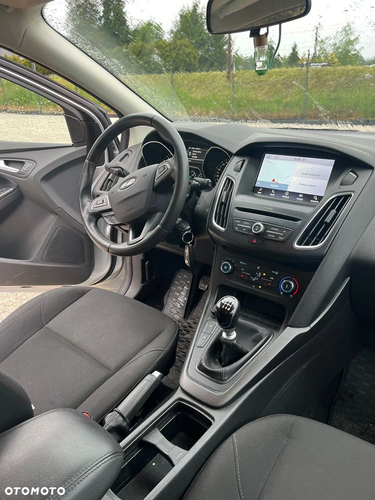 Ford Focus 1.5 TDCi DPF Start-Stopp-System Trend - 8