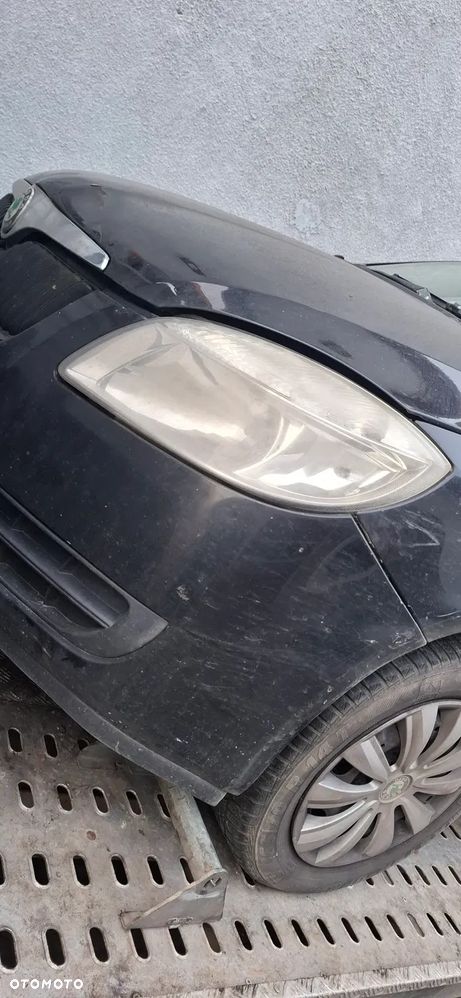 Lampa Lewa Przednia Skoda Fabia II - 2