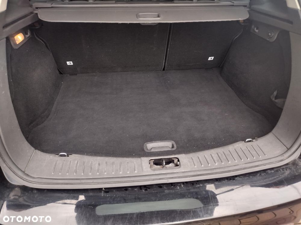 Ford Kuga 2.0 TDCi Titanium - 10