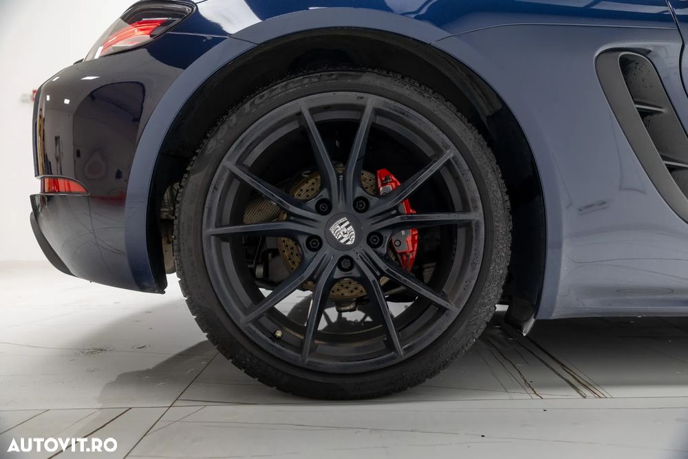 Porsche Cayman PDK - 22
