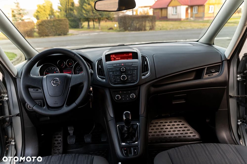 Opel Zafira Tourer 1.4 Turbo Style - 36