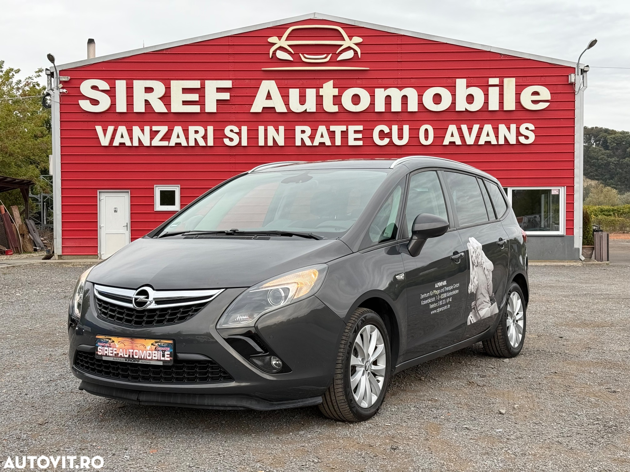 Opel Zafira - 2