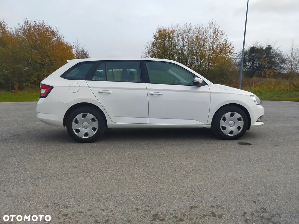 Skoda Fabia - 2