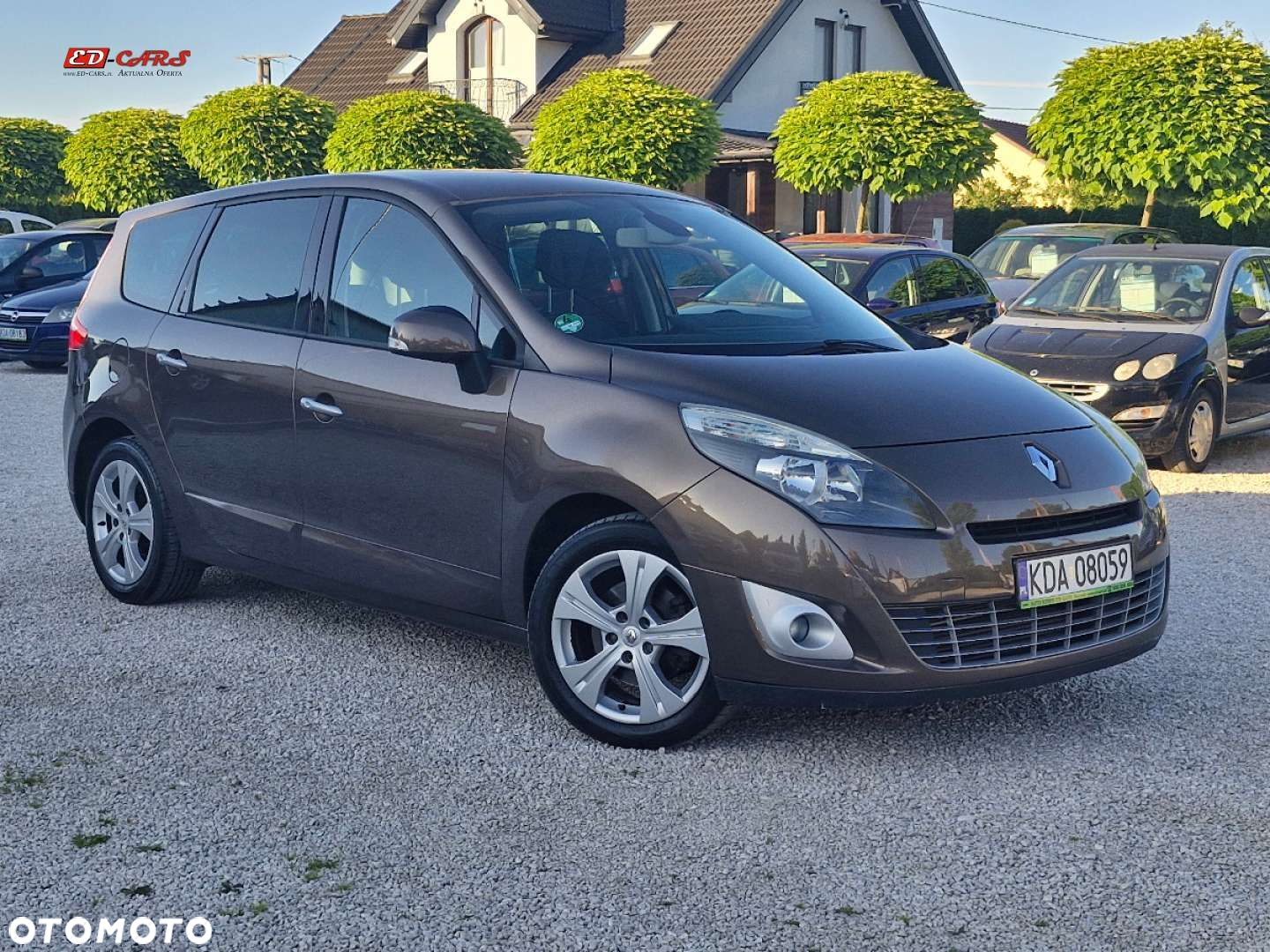 Renault Grand Scenic - 2