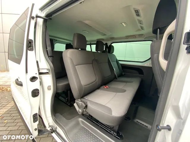 Renault Trafic SpaceClass 2.0 dCi - 20