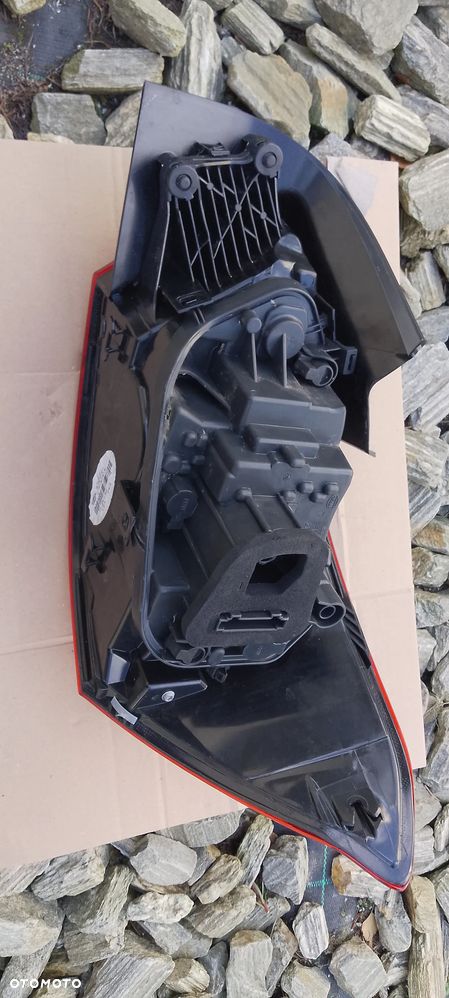 SEAT IBIZA V 5 6F0 FR 6F0945207H LAMPA TYŁ TYLNA LED - 5