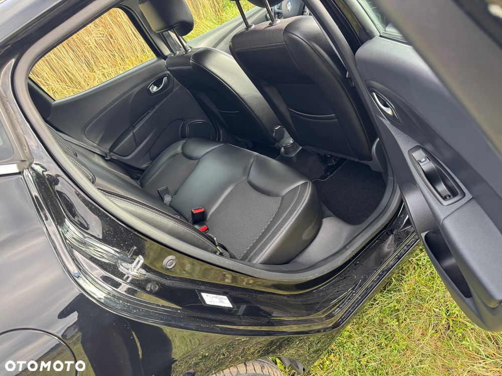 Renault Clio - 30
