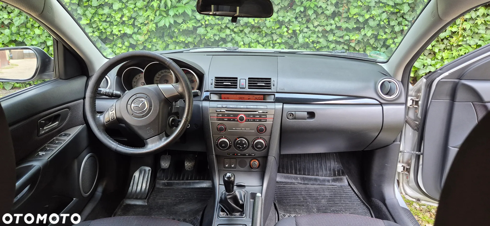 Mazda 3 - 7