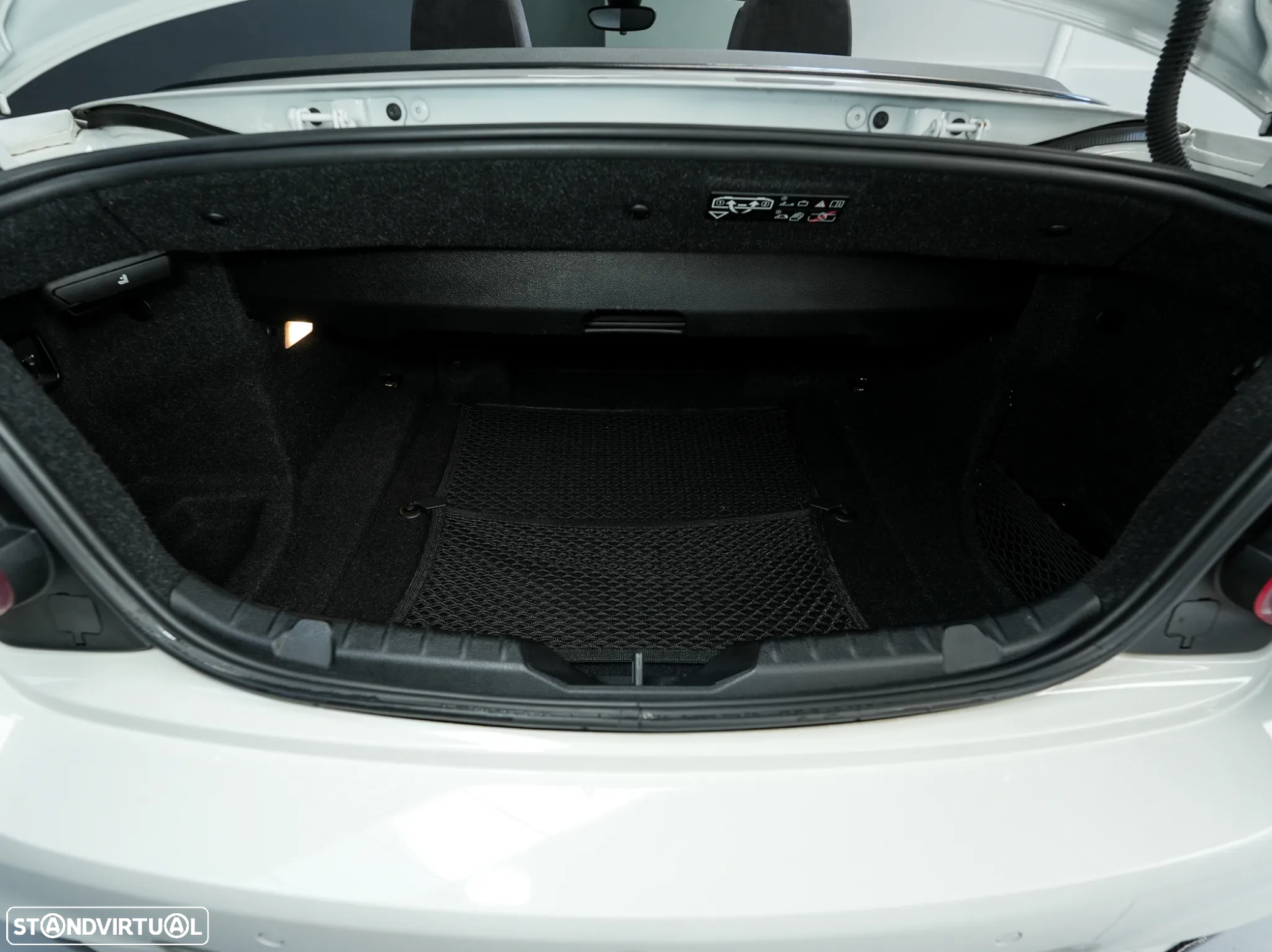 BMW M235i Auto - 14