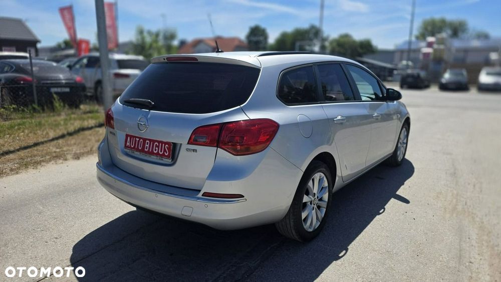Opel Astra - 9
