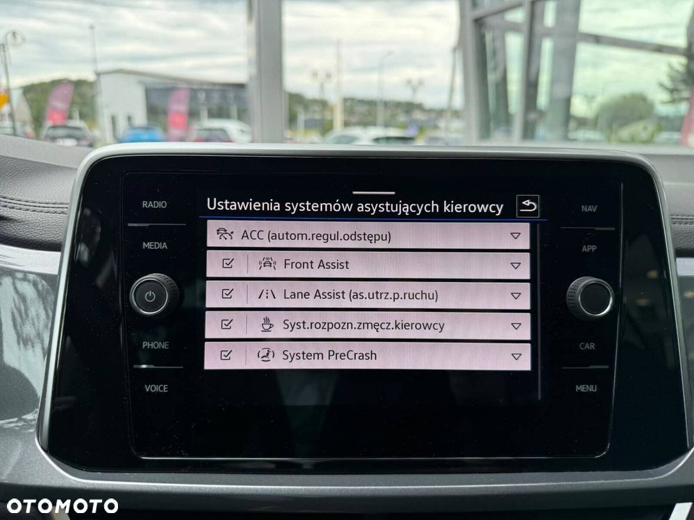 Volkswagen T-Roc 1.5 TSI Style DSG - 26