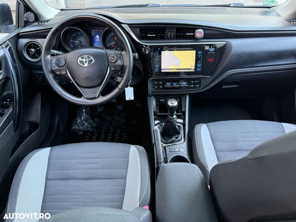 Toyota Auris 1.6 D-4D Edition S+ - 6