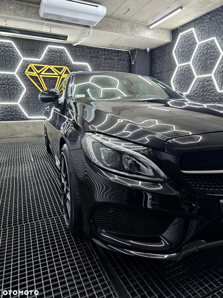 Mercedes-Benz Klasa C 300 Coupe 9G-TRONIC Night Edition - 17